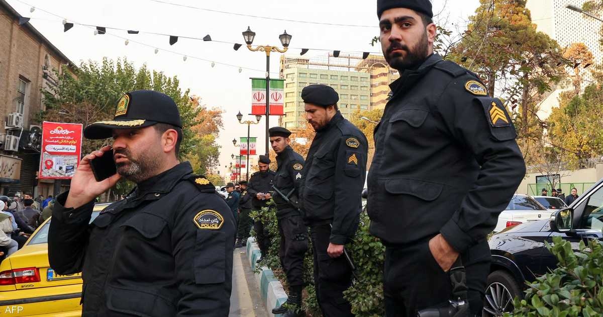 إيران: اعتقال "فريق إرهابي" مرتبط بالموساد الإسرائيلي
