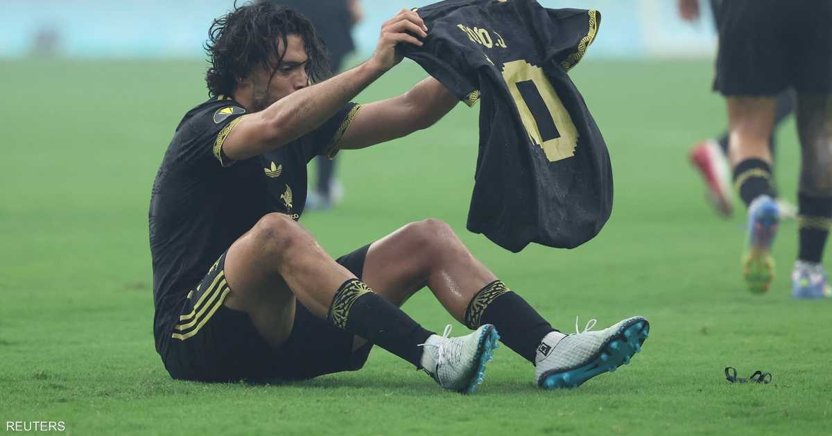 فيديو: خيمينيز يكرّم ديوغو جوتا في نهائي "الكأس الذهبية"