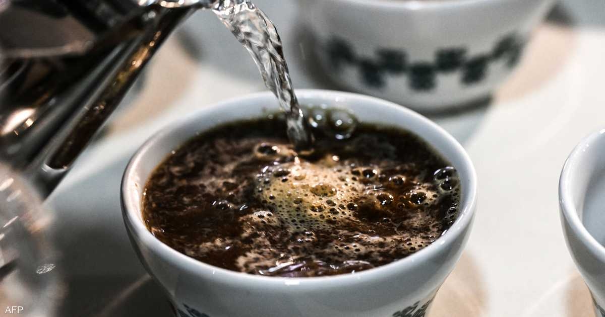 دراسة: شرب القهوة في هذا الوقت يقلل خطر الوفاة