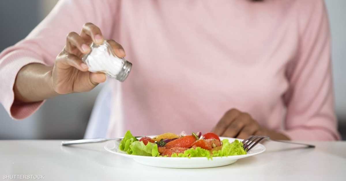 من أجل صحتك ونومك.. ما أفضل وقت لتناول العشاء؟
