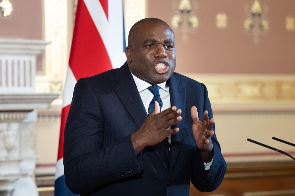 Lammy hits back at French taxi driver