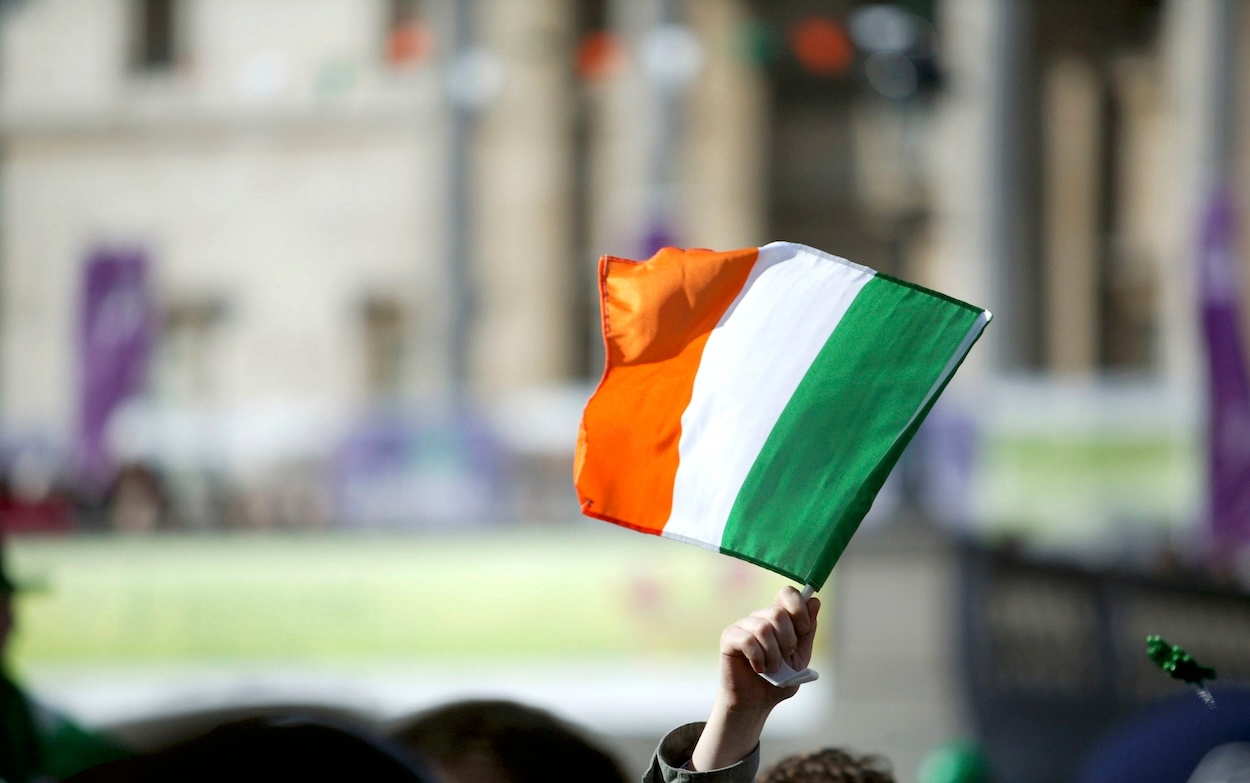 Why are so many English people pretending to be Irish?