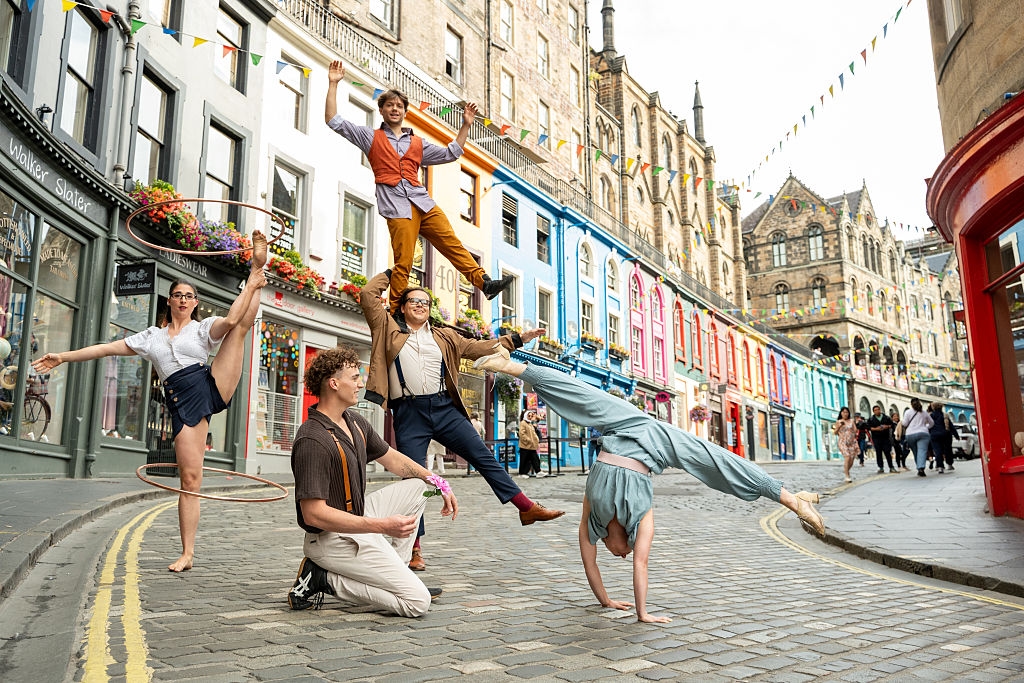 Fringe venue under fire over mixed-sex toilets