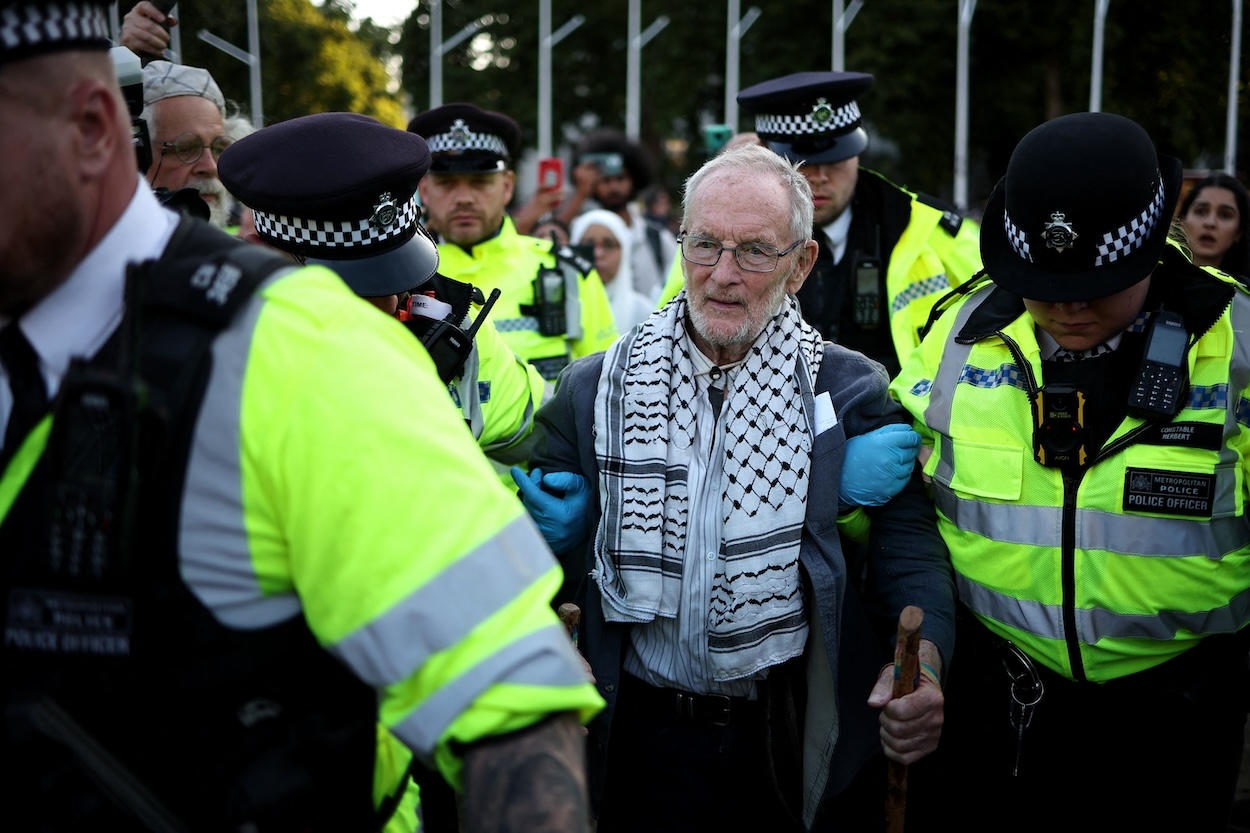 The pensioner Intifada