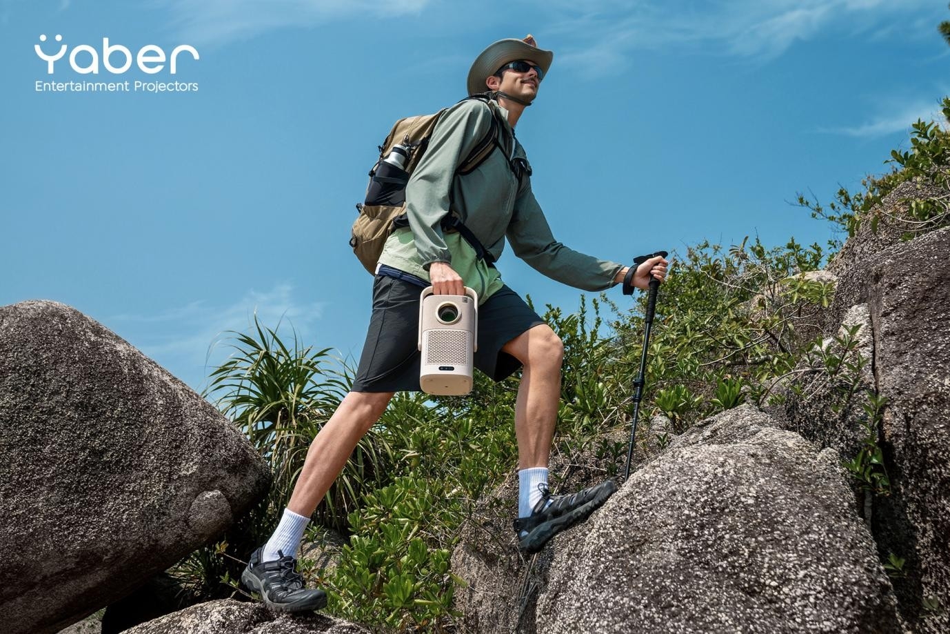 Make Father's Day special with Yaber's T2 portable projector