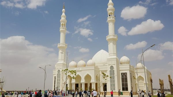 "ميدار" تفتتح مسجد " المعز " في مدينة "مستقبل سيتي" بشرق القاهرة في أحد أكبر المناطق الخدمية بالمدينة "ميركاتو"