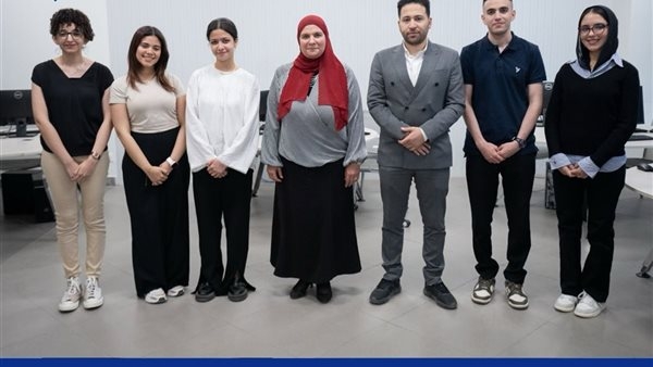 جامعة مصر للمعلوماتية تعلن عن SLI برنامج تقني جديد لترجمة فورية للغة الإشارة