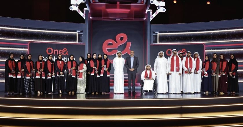 e& marks milestone in AI Graduate Programme, empowering 284 Emirati tech leaders