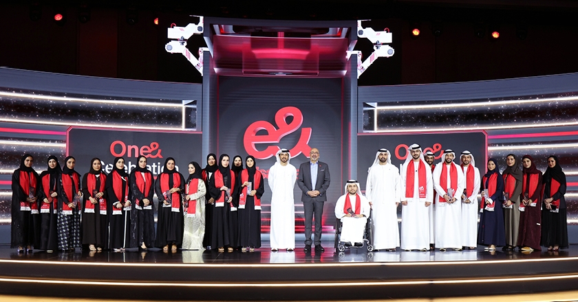 e& opens doors to Emirati future leaders with its 2025 AI Programme
