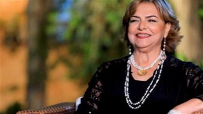 عزة لبيب: اعتزال ليلى طاهر قرار حكيم.. ومعنديش مانع جوزي يغازل واحدة قدامي