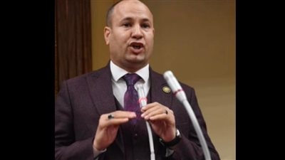 النائب نبيل عسكر بمناقشات الإيجار القديم: الحكومة بتشتغل ضد رئيس الجمهورية.. وإن شاء الله ترحل ونرتاح منها