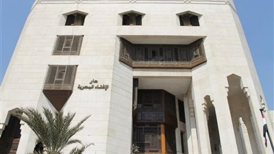 ما حكم تهنئة غير المسلمين بالأعياد والمناسبات؟.. "دار الإفتاء" تجيب