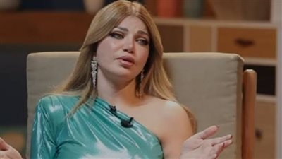 ياسمين الخطيب تهاجم الفنان محيي إسماعيل: لا أتذكر له دور أكبر من الأخوة الأعداء