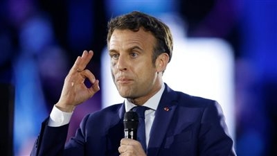 «وسط التصعيد العسكري بين إسرائيل وإيران».. ماكرون يحذر المواطنين من السفر إلى الشرق الأوسط