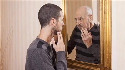 تجميد الزمن.. اكتشاف بيولوجي يفتح آفاقًا لفهم الشيخوخة