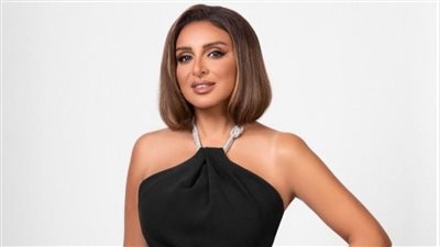 كارول سماحة تدعم انغام بعد وعكتها الصحية: عارفة انك قوية وقلبك كبير قد الفن اللي بتقدميه