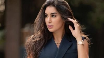 لازم تتعلم تمثيل.. طارق الشناوي يوجه انتقادا لاذعا لـ ياسمين صبري