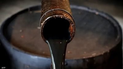 النفط بين ترقب سياسي وضغوط اقتصادية