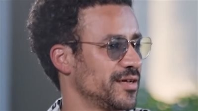 أحمد داوود: زوجتي بتحسسني بالأمان.. وبتسند عليها في أوقات ضعفي