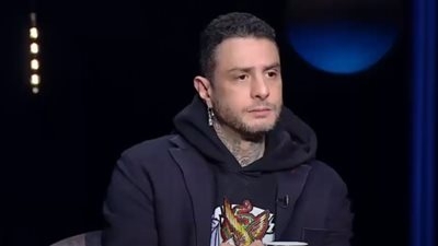 ربنا أنقذني من المخدرات وعادل إمام بيهزقني.. أبرز تصريحات أحمد الفيشاوي