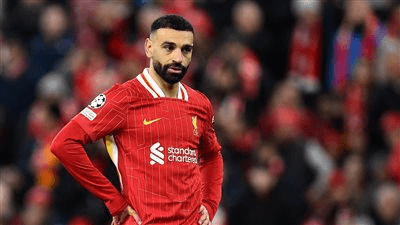 ديلي ميل: محمد صلاح يشعر بالغضب من إدارة ليفربول