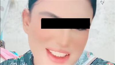 حبس"زين الزين" وصديقه بتهمة ارتداء ملابس نسائية وأعمال منافية للآداب