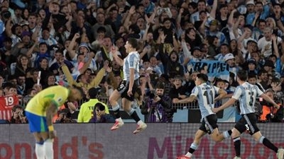 الكلاسيكو: منتخب الأرجنتين يكتسح البرازيل (1/4) في تصفيات أمريكا الجنوبية المؤهلة لكأس العالم 2026