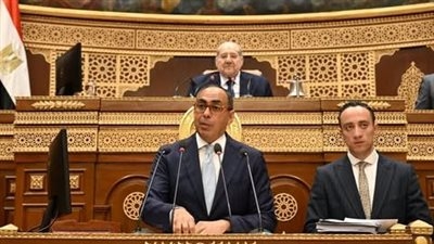 هاني سري الدين يستعرض أمام "الشيوخ" تقرير دراسة تشريعية لتعديل قانون التحكيم المصري