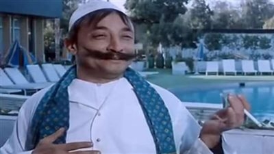 في ذكرى وفاته.. فؤاد خليل طبيب أسنان يعرض مرضاه للخطر بسبب الفن