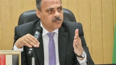 محافظ الشرقية يعلن عن توفير 984 فرصة عمل داخل 21 مصنع وشركة تابعة للقطاع الخاص