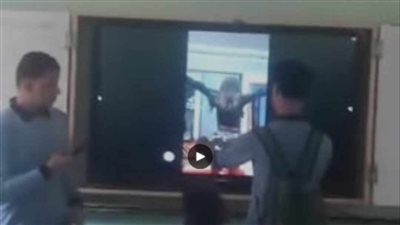 البلوجر «رورو البلد» على السبورة الذكية داخل الفصل والتعليم تفتح تحقيقات عاجلة.. القصة كاملة