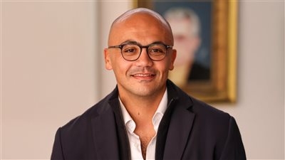 عضو مجلس إدارة شركة الأهلي لكرة القدم يشارك في ماجستير الأحداث الرياضية بسويسرا
