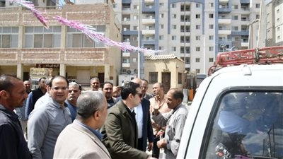 حملات مكثفة للجهاز التنفيذي على السرفيس والتاكسي ومواقف سيارات الأجرة لمتابعة التزام السائقين بالتعريفة الجديدة بالفيوم
