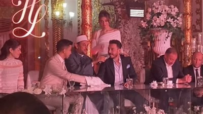 بحضور محمود الخطيب.. عقد قران ليلى زاهر وهشام جمال