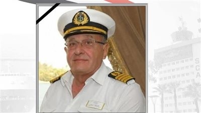 وفاة كبير مرشدي هيئة قناة السويس إثر سقــوطه في غاطس القناة.. وهيئة القناة تنعيه