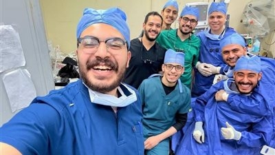 معجزة جراحية.. فريق طبي بالإزهر يعيد الحياة ليد مبتورة في عملية استثنائية