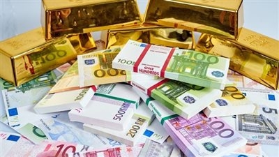العملات المشفرة تترقب بحذر بعد اتفاق أمريكا والصين.. والبيتكوين تسجل تراجعًا طفيفًا