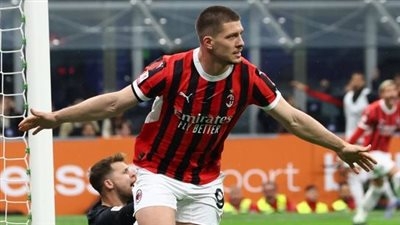 أي سي ميلان ينتصر على إنتر ميلان بثلاثية نظيفة في إياب نصف نهائي كأس إيطاليا