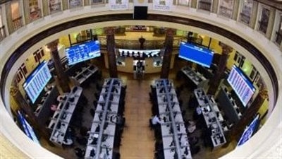 استقرار الفائدة الأمريكية يعيد رسم خريطة الأسواق العالمية.. والذهب والبيتكوين يتصدران المشهد