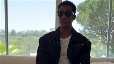 محمد رمضان ميلبسش برا محمد رمضان يفكه.. أول تعليق من نمبر وان على جدل إطلالته في حفل كوتشيلا