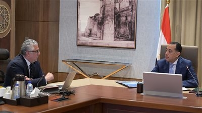 «اقتصادية قناة السويس»تتعاقد على مشروعات باستثمارات 8.3 مليار دولار خلال 33 شهرًا