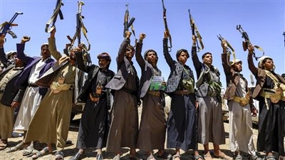 الحوثيين: غزة ليست وحدها ولن تمر سفينة واحدة من منطقة عمليات قواتنا