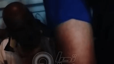 مشجع للإسماعيلي يتعرض للإغماء بعد الخسارة أمام زد أف سي في الدوري الممتاز (فيديو)