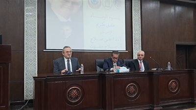 وزير الصحة يكرم شهيدي الواجب الدكتور علي صلاح وصلاح صفوت ويخلد ذكراهما بجائزة سنوية