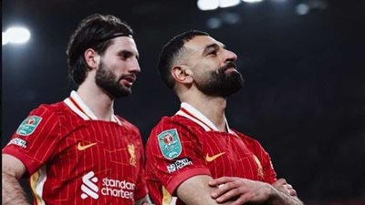 سوبوسلاي يسأل وصلاح يجيب.. سبب عدم تواجد "مو" في صالة الجيم بـ"ليفربول"