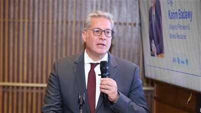 وزير البترول: الشباب هم القوة الدافعة نحو مستقبل مشرق