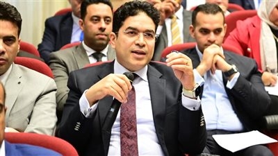 النائب ضياء الدين داود يهاجم مشروع قانون الإيجار القديم:« نحن  أمام سابقة أولى في تنازع أحكام الدستورية وهو ما يحتاج لإعادة دراسة من الجميع »