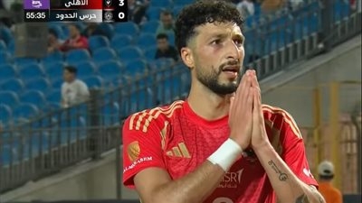 بثلاثية دون رد.. الأهلي يضرب حرس الحدود في منتصف الشوط الثاني بالدوري