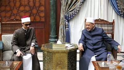بعد لقاء شيخ الأزهر اليوم.. الشيخ محمد أحمد حسن بصيرة تنير الدرب