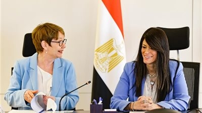 البنك الأوربي: استثمرنا 86 مليار جنيه في مصر خلال العام الماضي.. وملتزمون بضخ المزيد